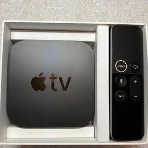 Apple TV (4th Generation) 32GB HD Media Streamer - Black (MR912LL/A)